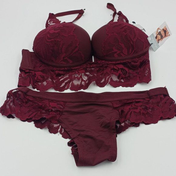 MARILIN MONROE 34B/SMALL PUSH UP BRA AND TANGA SET - Picture 14 of 15